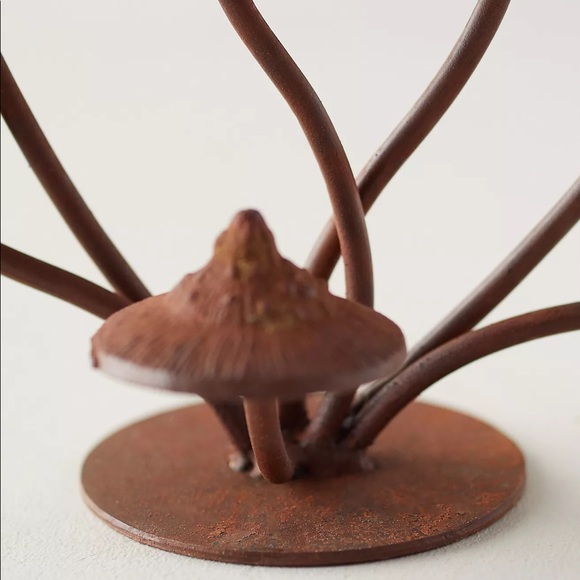 Anthropologie Whimsical Rustic Patina Iron Multiple Mushroom Tabletop Decor 🍄 - Picture 3 of 16